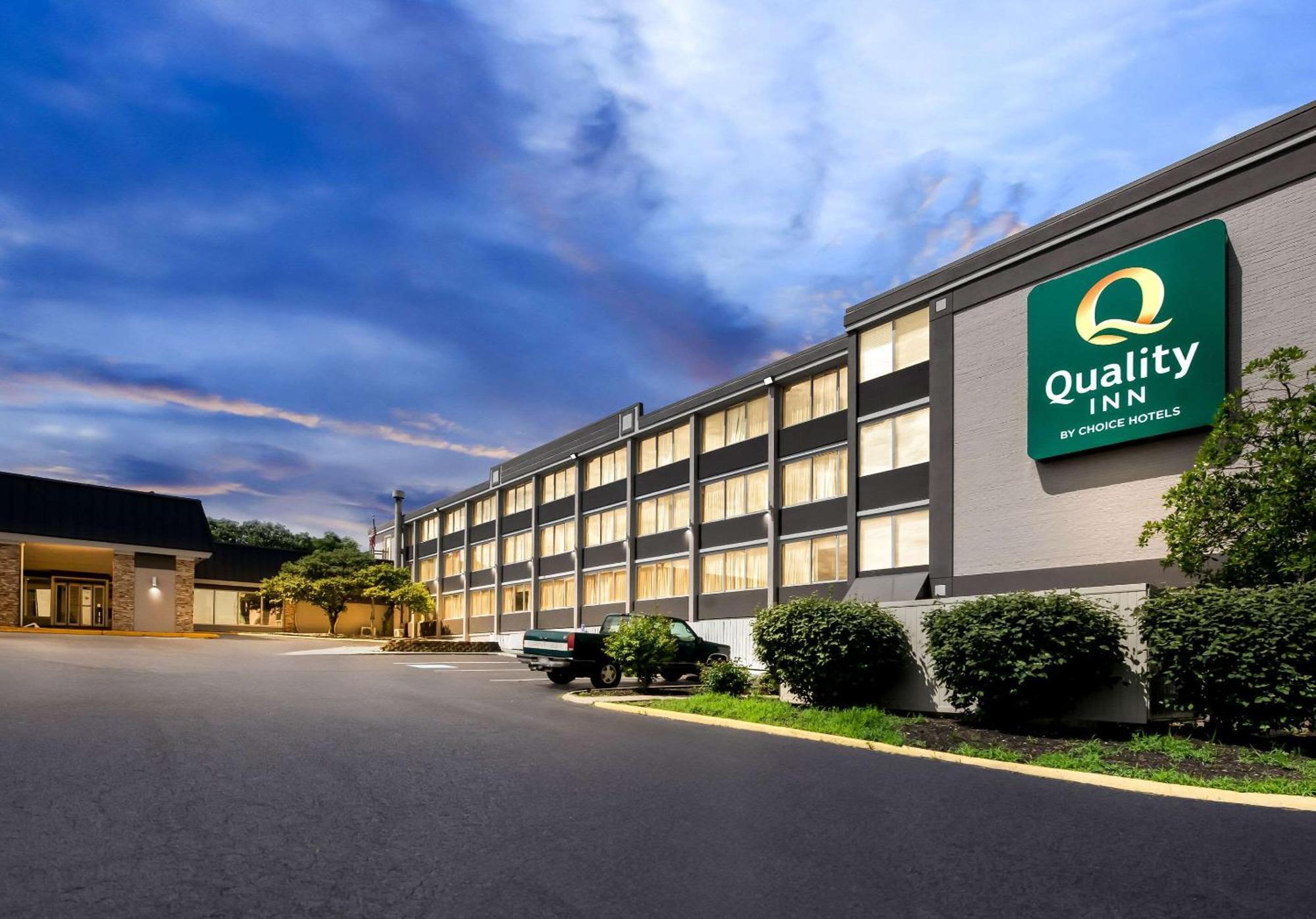 Quality Inn Dayton Airport Englewood Exterior foto