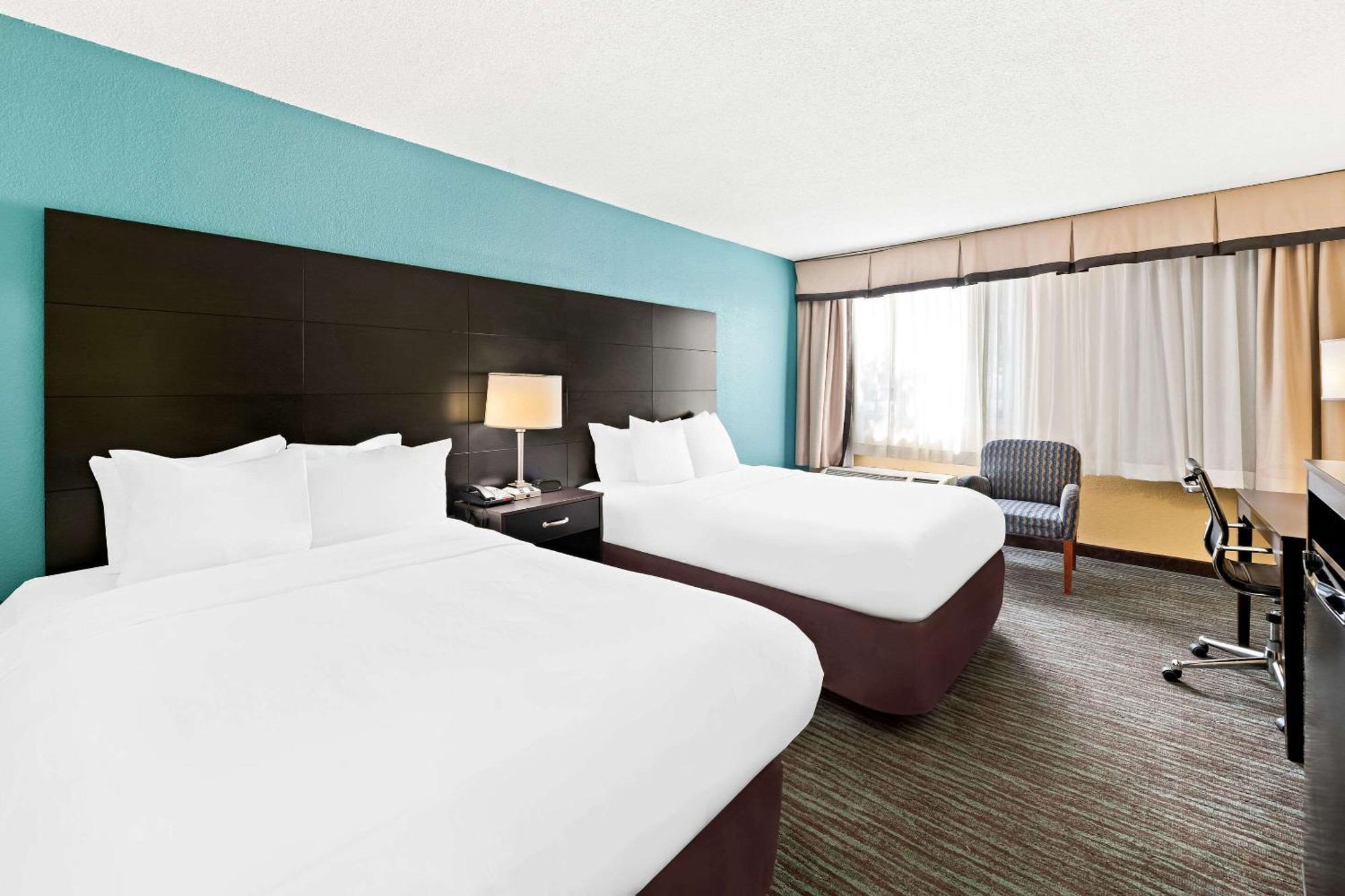 Quality Inn Dayton Airport Englewood Exterior foto
